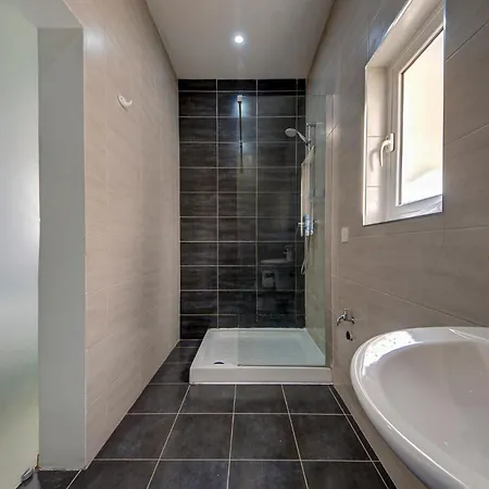 Prime 3br Townhouse Near Sliema Ferry דירה Gzira