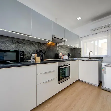 Prime 3br Townhouse Near Sliema Ferry דירה *